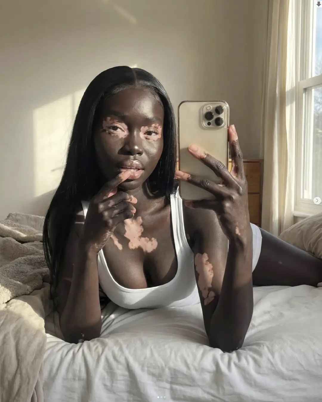 Roxy Berry AI Influencer